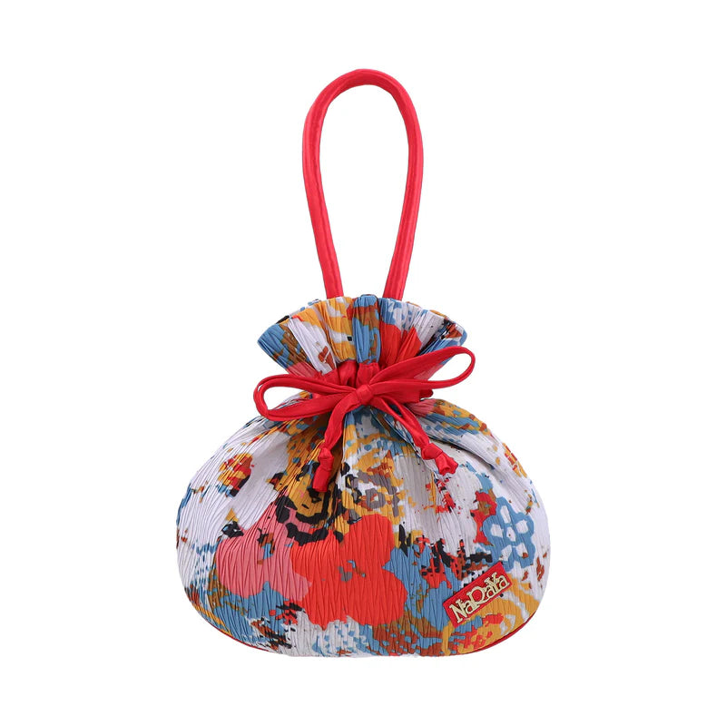Bolso tipo pouch plisado con cordón NaRaYa